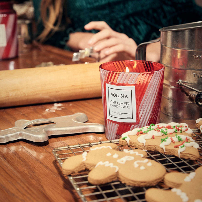 Voluspa Geurkaars Crushed Candy Cane - Limited Edition Classic