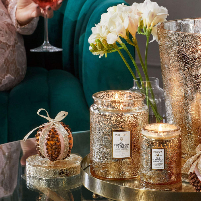 Voluspa Geurkaars Gilt Pomander & Hinoki Small Jar