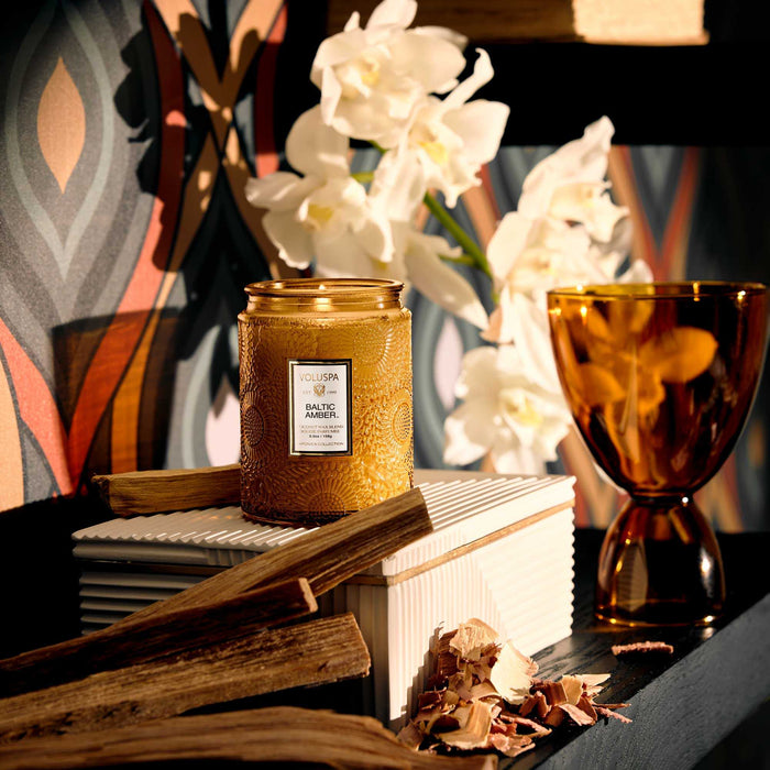 Voluspa Geurkaars Baltic Amber Small Jar