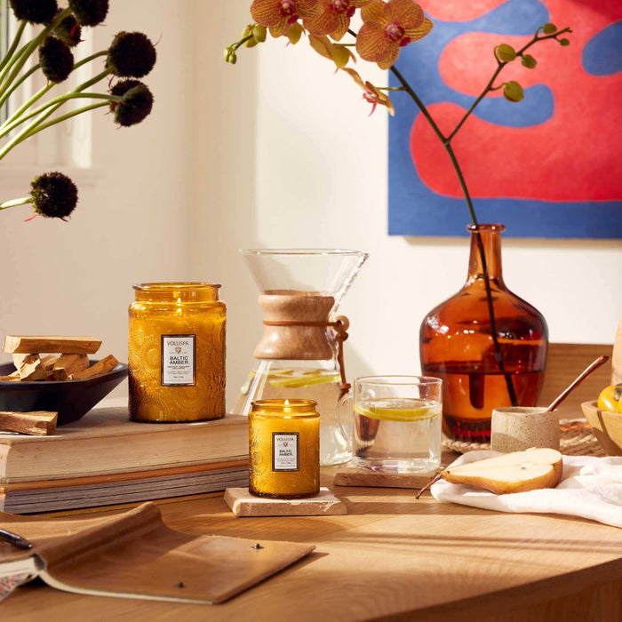 Voluspa Geurkaars Baltic Amber Small Jar