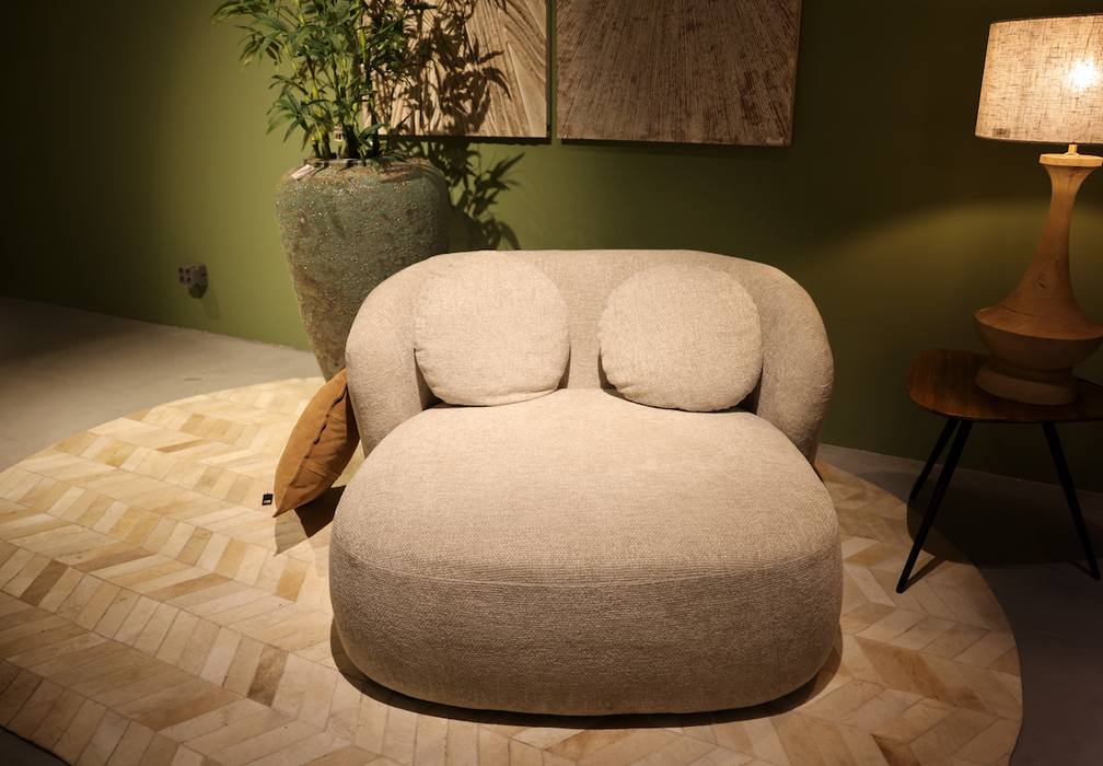 Aphrodite Cream Loveseat Fauteuil