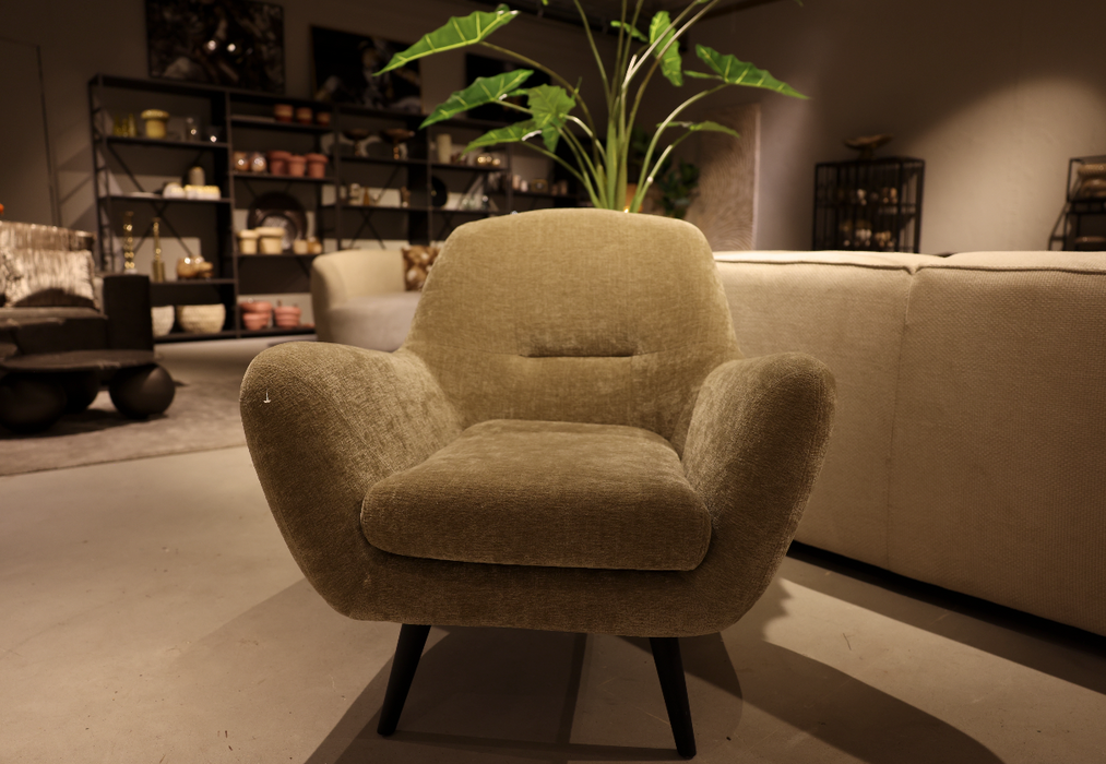 Donny Cream fauteuil zwarte houten poten