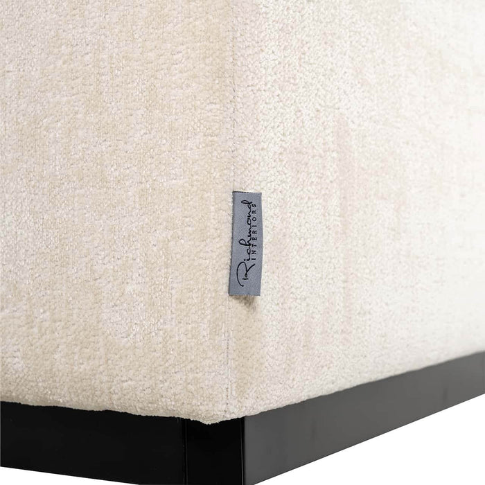 Fauteuil Beaudy white chenille fire retardant