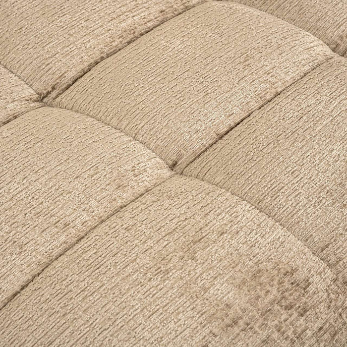 Bank Merrol lounge links desert fusion (Fusion 109 desert)